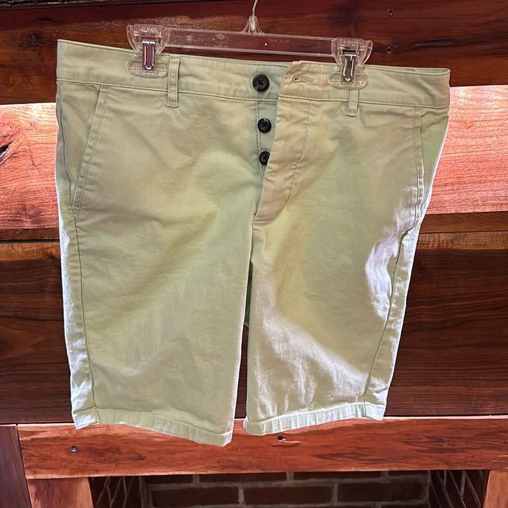 ASOS men’s khaki shorts, light green, size 32” waist.